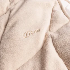 Sleeveless Puffer><noscript><img width=